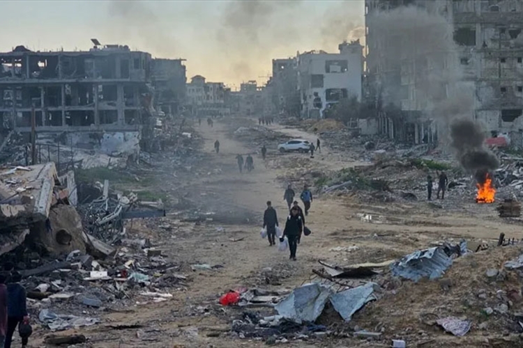 «غزة» بين سباق التسوية وحرب الاستنزاف