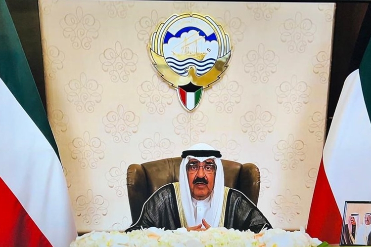 أمير الكويت يحلّ البرلمان ويُعلّق موادا بالدستور «إنقاذا للبلاد»