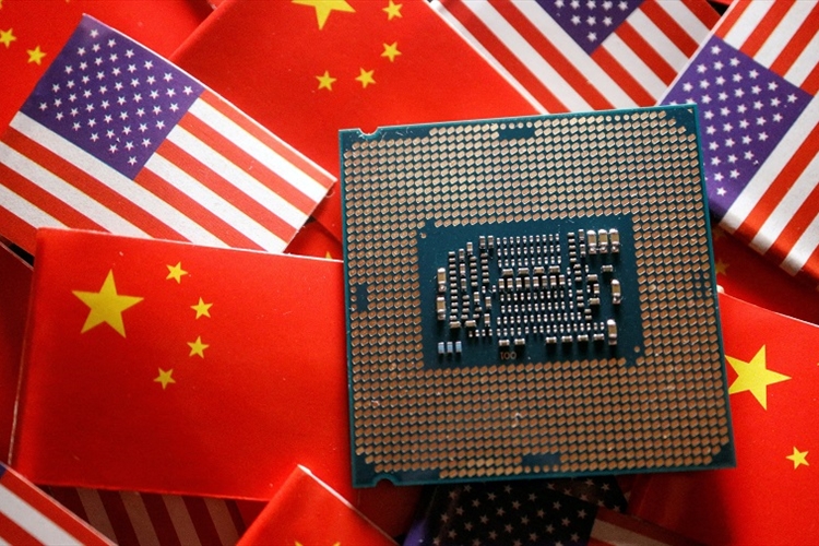 "حرب الرقائق" الإلكترونية تشتعل بين أميركا والصين