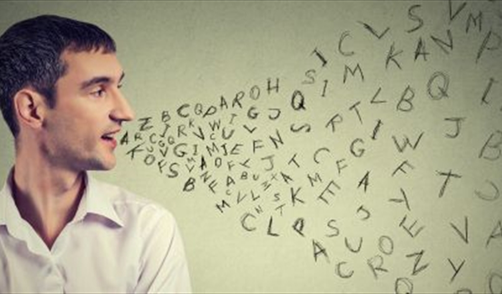 بتقليد الأصوات أو حتى بالخطأ.. 8 طرق تضاف بها كلمات جديدة في اللغة