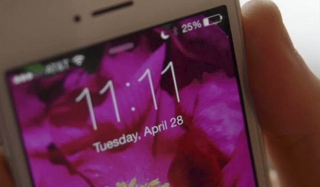 هل يظهر لك هذا الرقم 11:11 دائماً على هاتفك... إذا هذا ما ينتظرك!