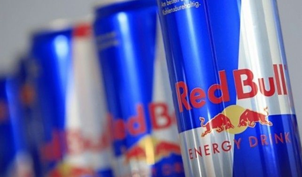 خفايا لا تعرفها عن Red Bull.. ما علاقة الحيوانات المنوية للثور بتركيبته؟