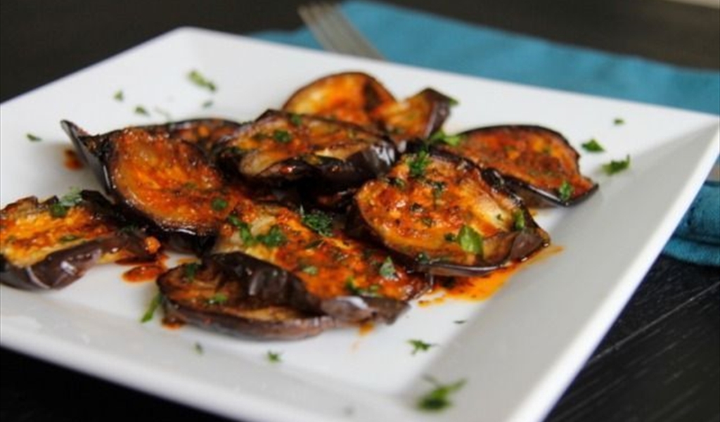 هل تعلم أن تناول حبة "باذنجان" واحدة تعادل وحدة دم كاملة؟!