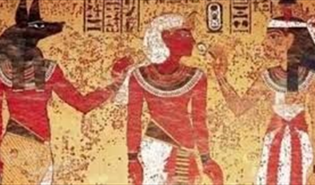 لماذا كان يرسم الفراعنة الانسان برأس حيوان؟
