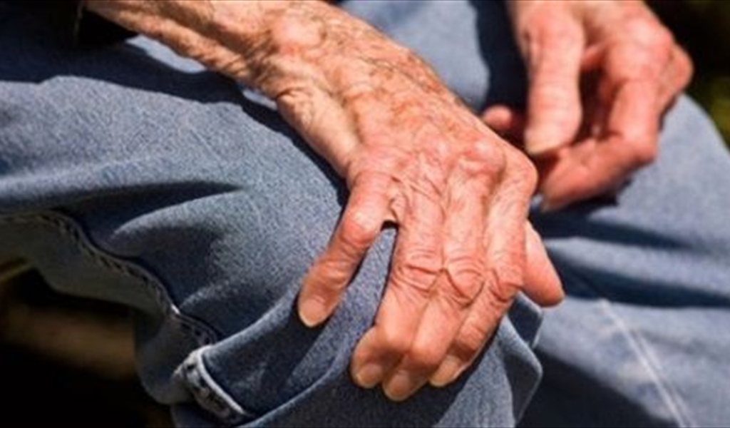 الشلل الرعاش مرض باركنسون الأسباب والأعراض والعلاج