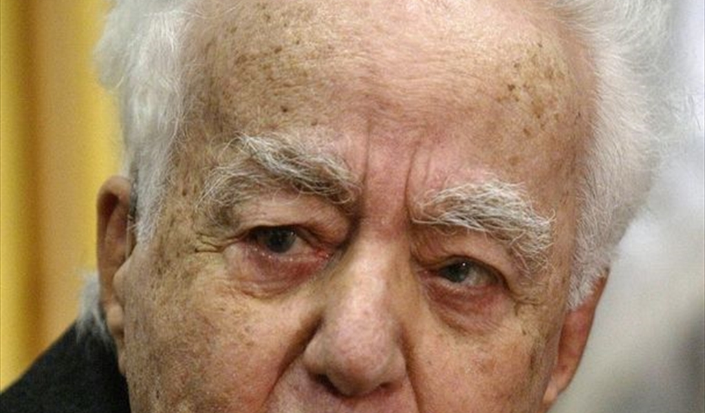 سعيد عقل زعيم المدرسة الرمزية في الشعر الحديث
