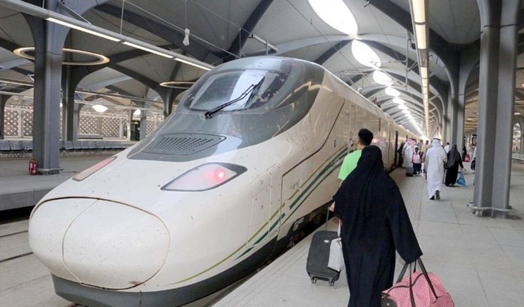 انطلاق رحلات "قطار الحرمين" السريع بين مكة والمدينة المنورة