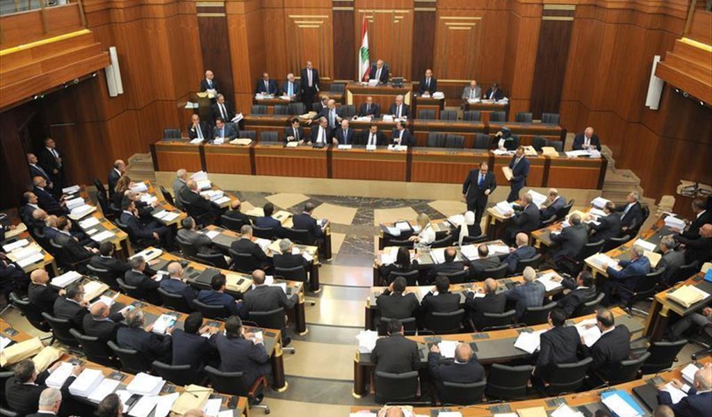 التوافق السياسي الصعب بعد انتخابات نيابية مشوهة