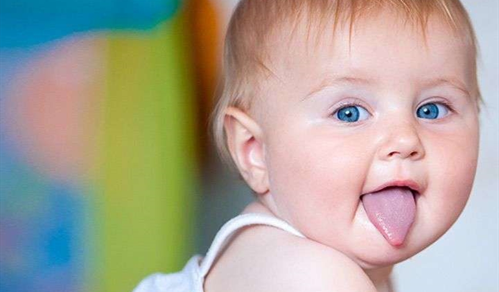 كيف تنقذ الطفل من الاختناق؟ كل واحد منا بحاجة لهذه المعلومات