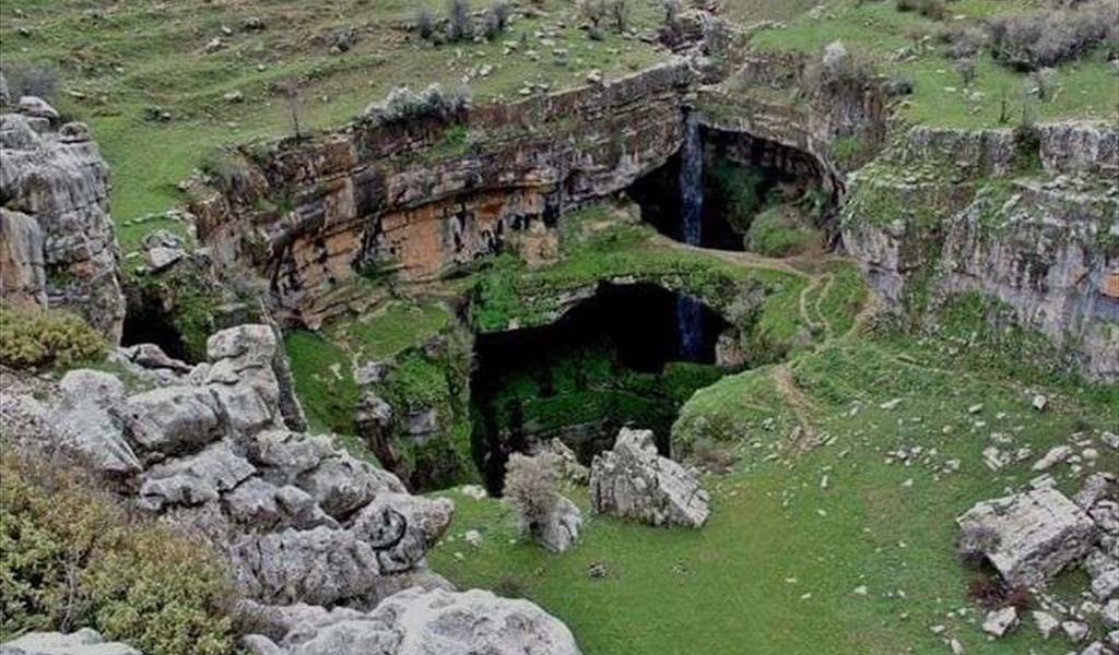 «السياحة» تختار شاتين بين أجمل بلدات لبنان