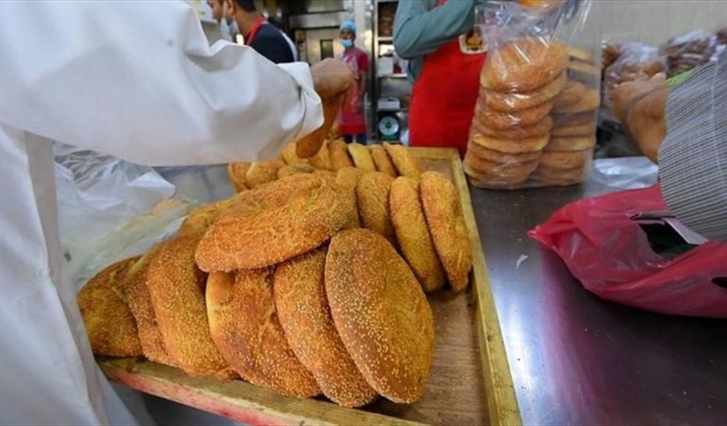 خبز "الشريك" يلازم مائدة الإفطار في المدينة المنورة.. ما هي قصته؟