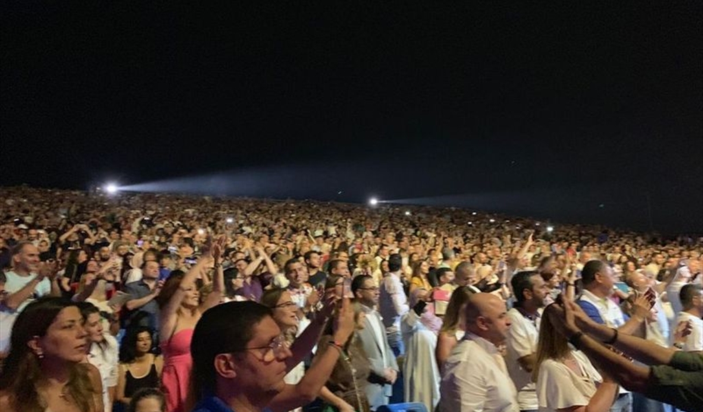 أكثر من خمسة آلاف شخص في مهرجان «أعياد بيروت» على الواجهة البحرية