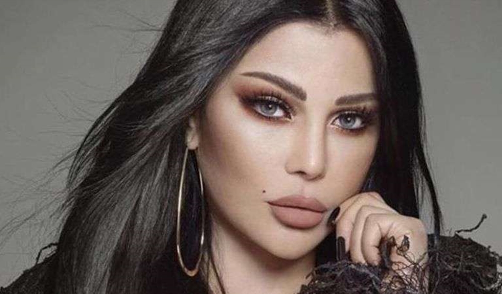 هيفاء وهبي تكشف أسباب اعتزال إليسا الفن