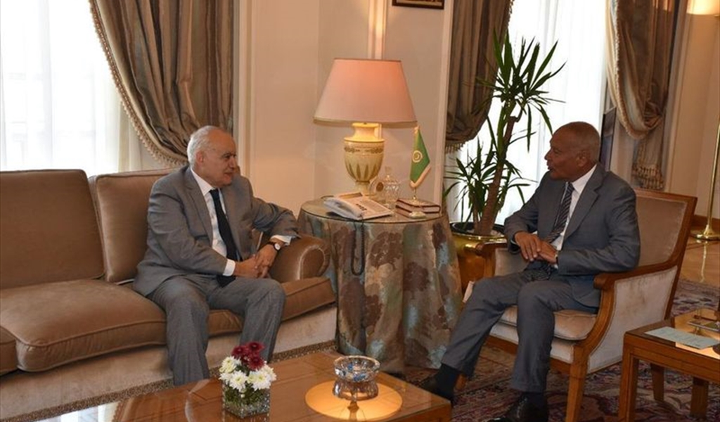 سلامة بحث والجامعة سبل وقف القتال  في ليبيا