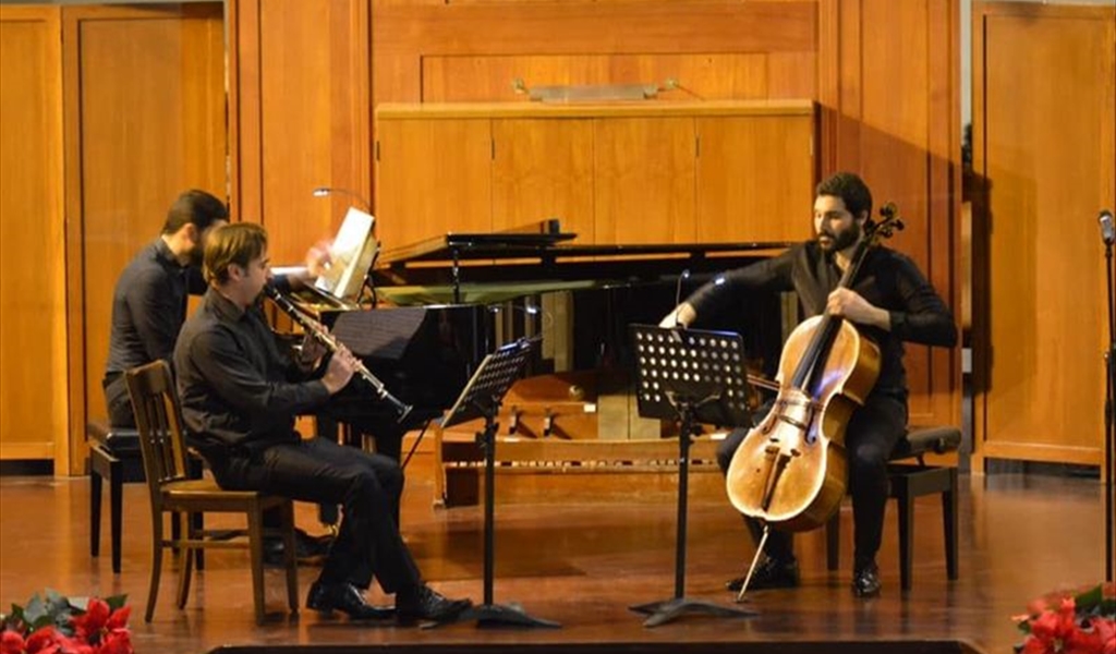 إحدى من الفقرات الفنية