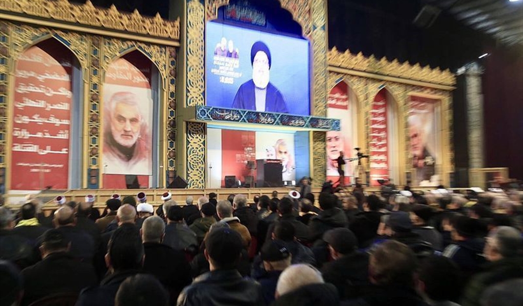 خيارات «حزب الله» أحلاها مرّ: ملاقاة الثورة أو الفوضى أو الحرب