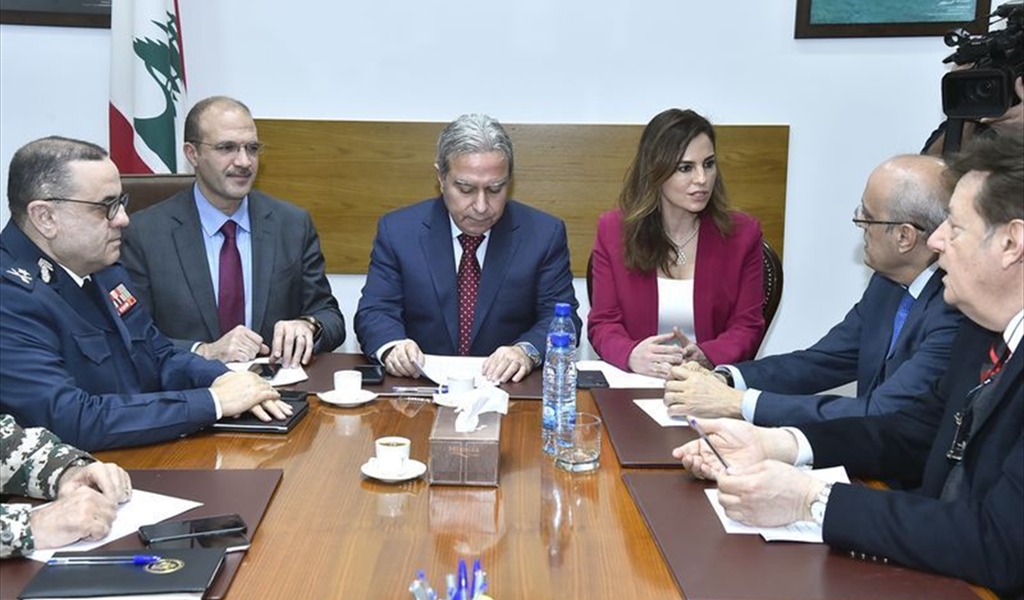 يا مرضى الكورونا  تعالوا إلى لبنان..!