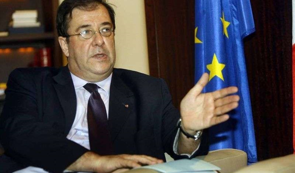 السفير الفرنسي في بيروت: الدبلوماسي المُسوِّق للهيمنة الإيرانية على لبنان