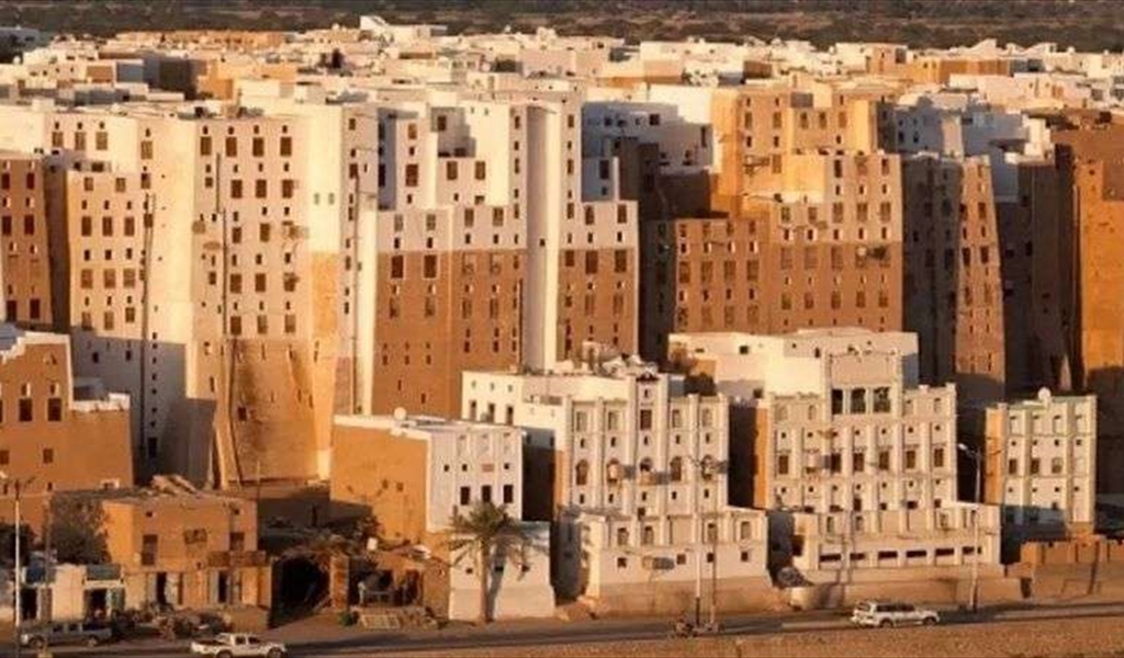 "اليونيسكو" تبدأ تأهيلًا مرحليًا..تعرّفوا إلى "مانهاتن الصحراء"!