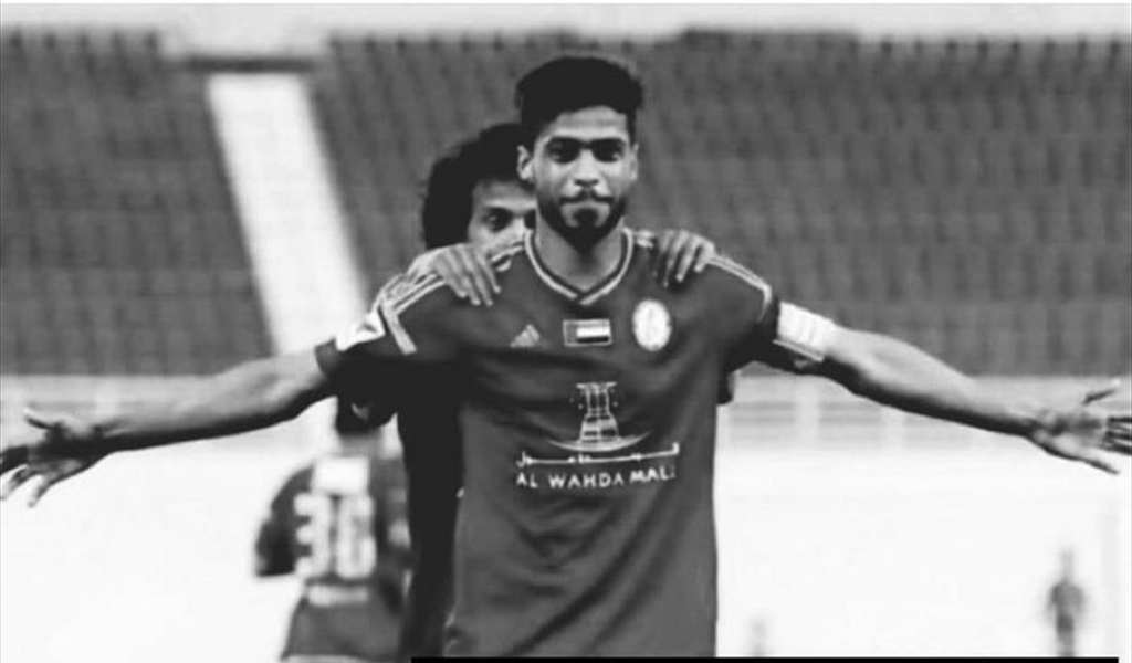 فاجعة تصيب الكرة الاماراتية برحيل سلطان سيف ونجله بحادث مروع