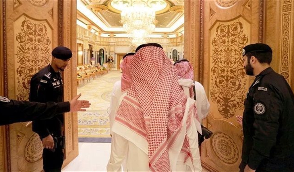 وفاة أمير سعوديّ «ظلّ بعيدًا عن الأضواء والحياة السياسيّة»