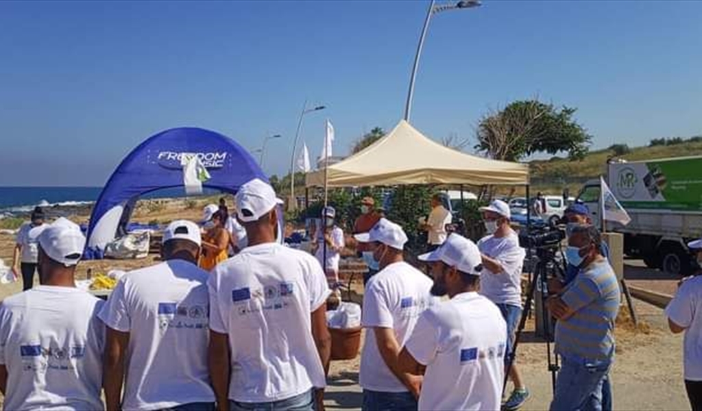 بالصور...حملة تنظيف شواطئ عمشيت وجبيل وبلاط والمنصف والفيدار