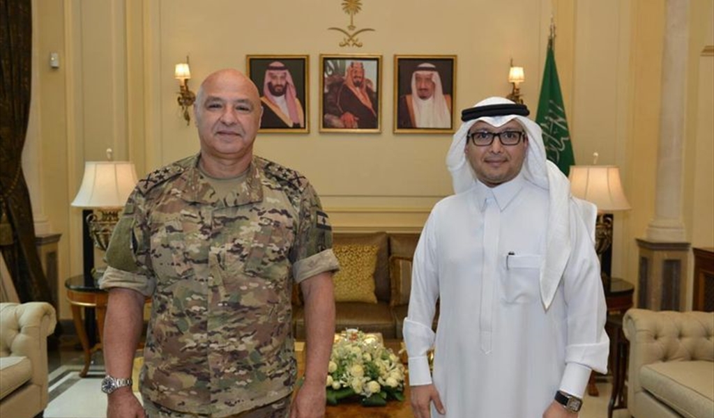 في زيارة لافتة.. سفير المملكة لدى لبنان يستقبل قائد الجيش اللبناني