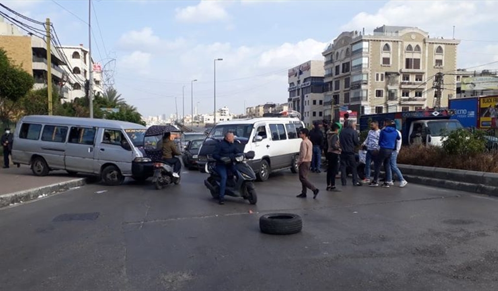 إضراب قطاع النقل البري يشل البلد (محمود يوسف)