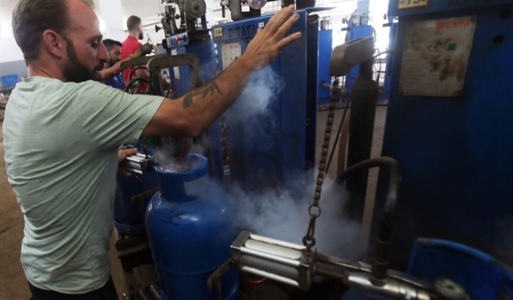 طريق الخلاص (6)   قطاع الغاز