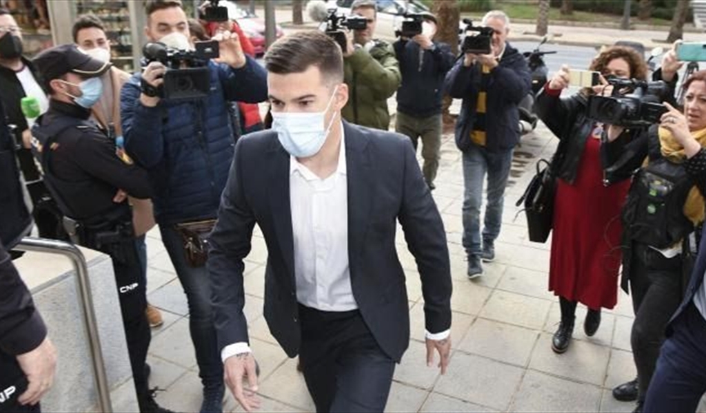 فضيحة مينا الجنسية تتسبب بسجنه 4 سنوات بجرم الاغتصاب