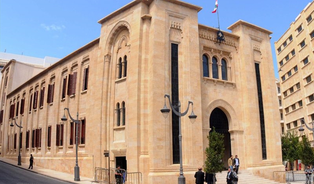 19 نائباً تولوا نيابة رئاسة البرلمان منذ عام 1943
