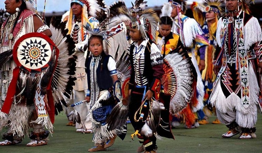 الهنود الحمر بين أمجاد الماضي وأحلام المستقبل!