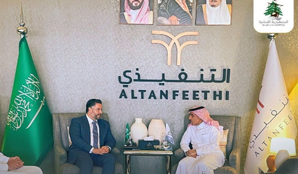 سلام في الرياض لترؤس وفد لبنان في أكبر تجمع عربي صيني للأعمال