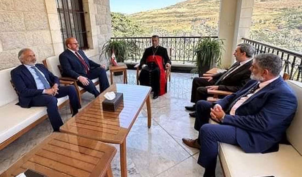 الراعي مستقبلاً وفد «الجماعة الإسلامية» في الديمان