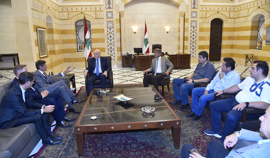 الرئيس ميقاتي خلال لقائه وفداً من توتال