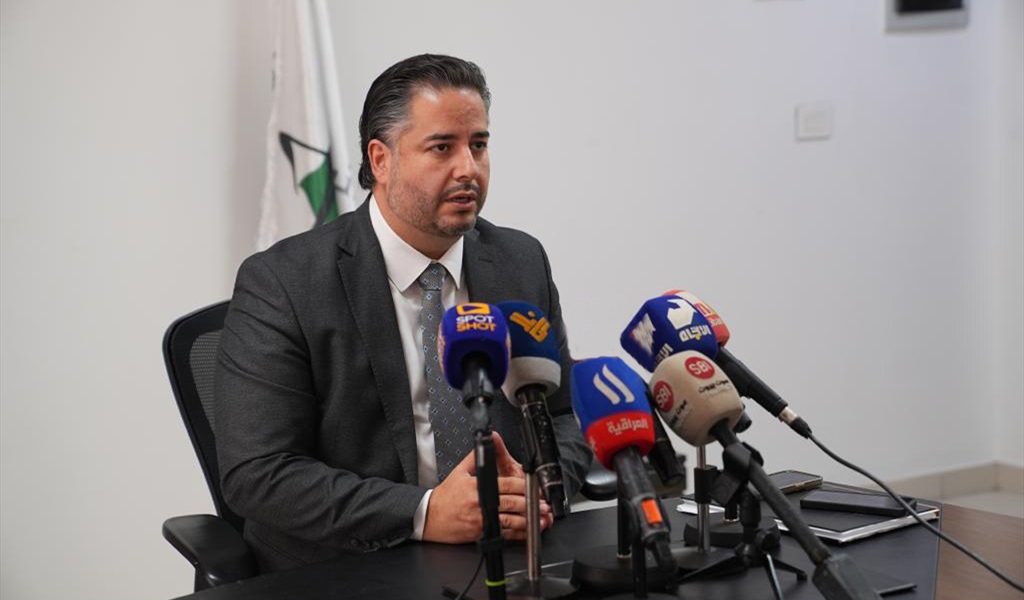 وزير الاقتصاد خلال المؤتمر الصحفي