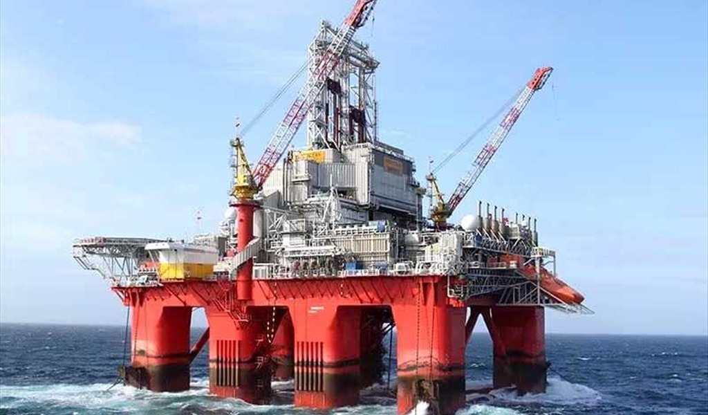 باخرة TransOcean Barents تُغلق «حقل قانا» لتنتقِل إلى الحفر في قبرص