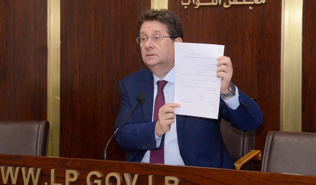 النائب كنعان يستعرض مرسوم الإحالة (محمود يوسف)