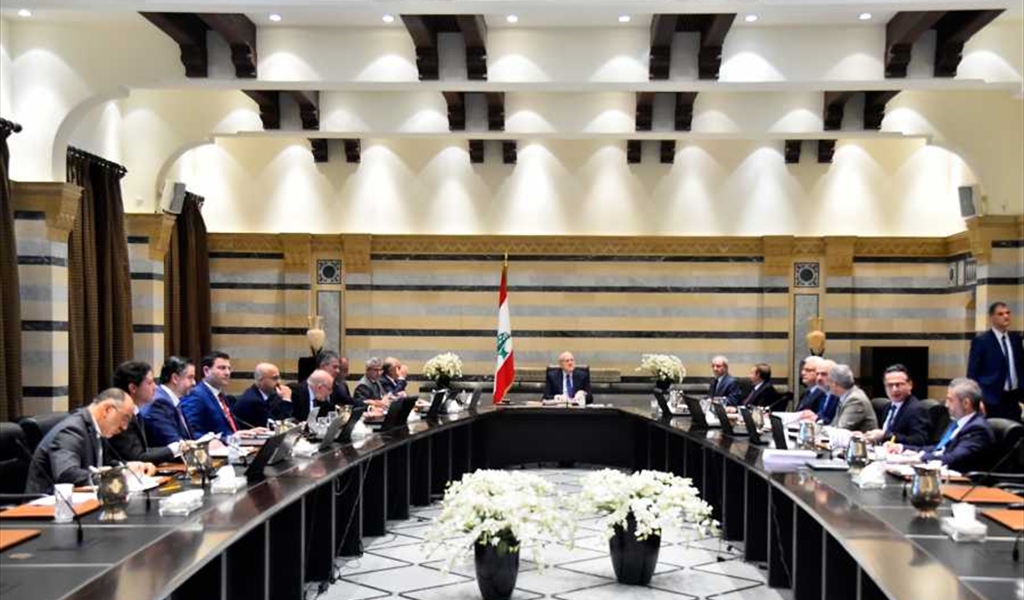 الرئيس ميقاتي مترئساً اجتماع مجلس الوزراء (محمود يوسف)