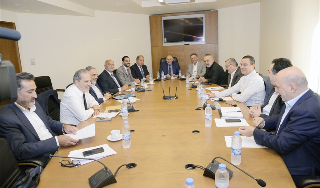 لجنة الاقتصاد النيابية خلال اجتماعها أمس