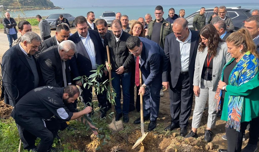 وزير الزراعة خلال حملة التشجير