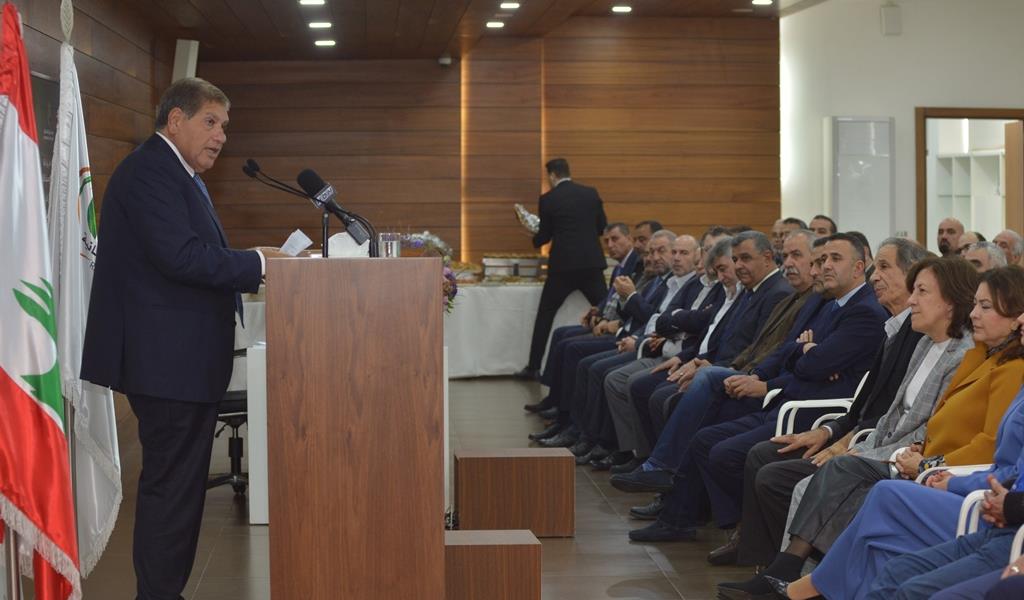 المهندس سقلاوي متحدثاً خلال الاحتفال