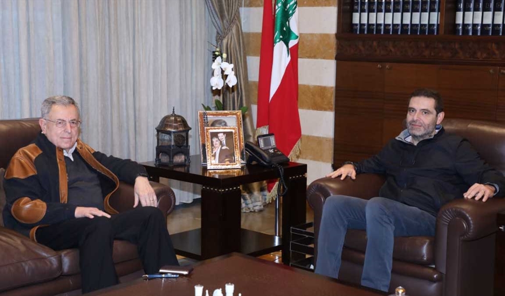 الحريري مستقبلاً الرئيس السنيورة