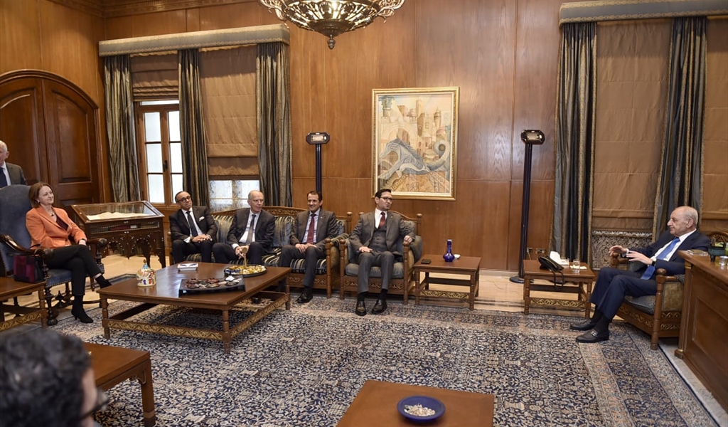 لماذا الحملة على الخماسية..؟