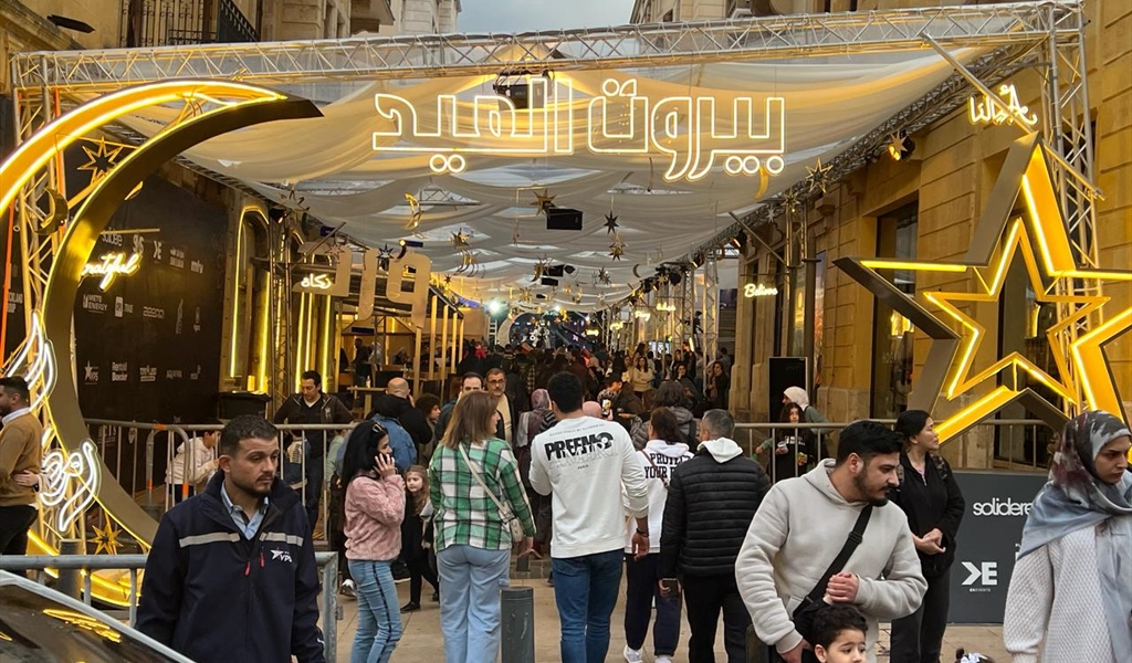 زحمة مواطنين في مهرجان رمضان الذي نظمته سوليدير في أسواق بيروت  (محمود يوسف)