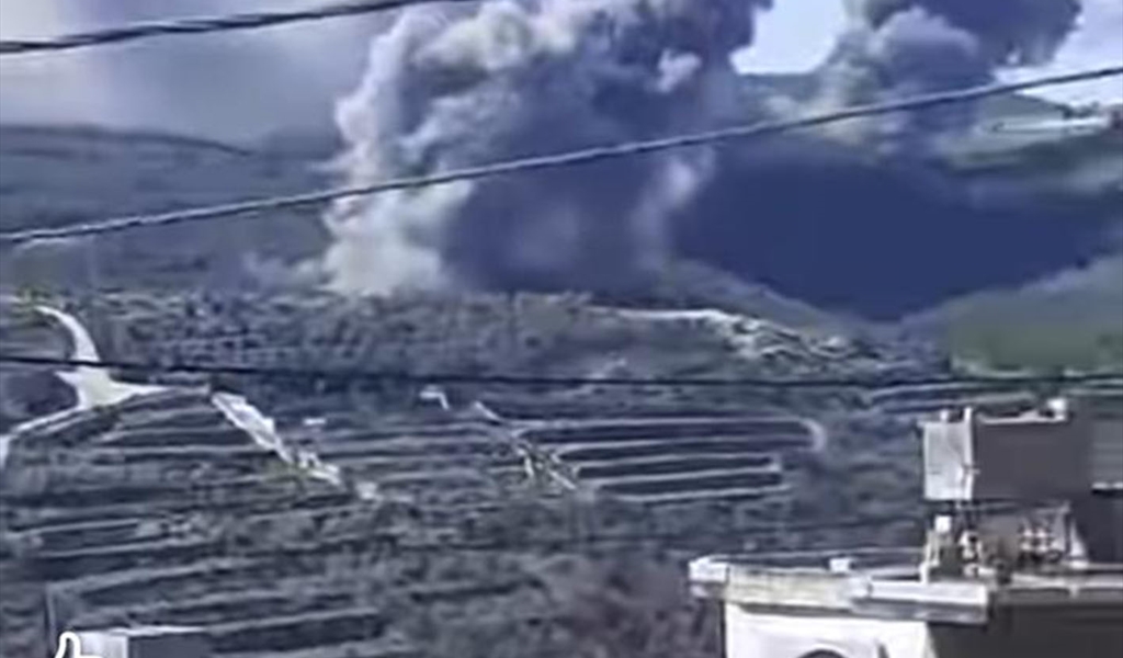 الدمار الهائل الذي أصاب أطراف بيت ليف