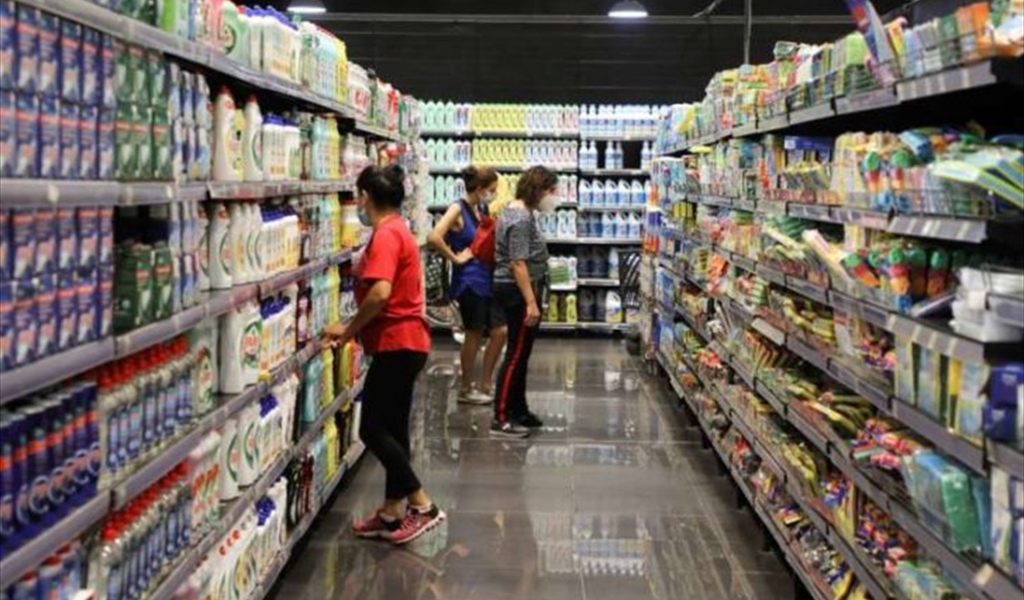 أسعار المواد الغذائية مرتفعة...والمواطن من يدفع الثمن!