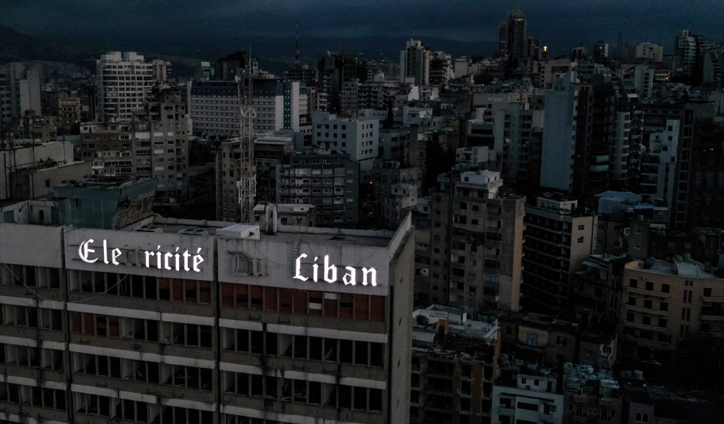 هل لبنان على موعد مع العتمة الشاملة في عزِّ «الصيف»؟