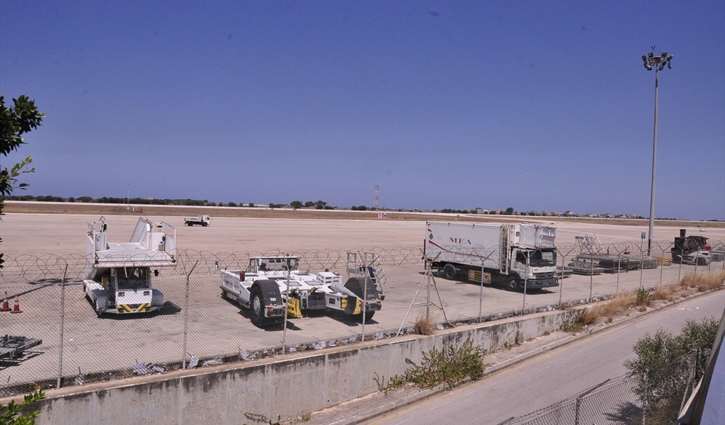 المطار خالٍ من الطائرات (تصوير: محمود يوسف)