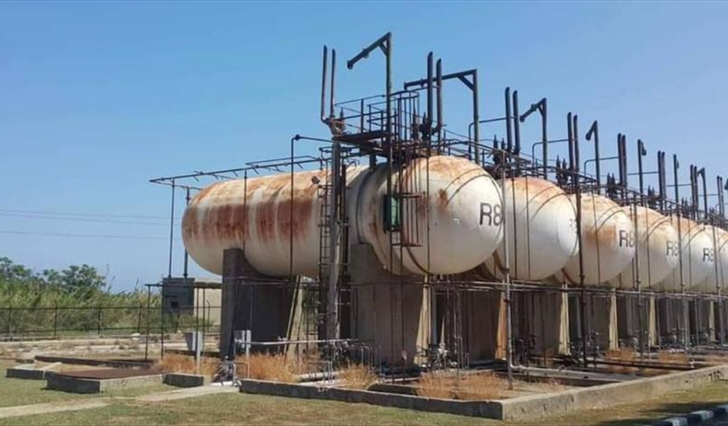 من يحمي مستوردي النفايات النووي ويغطي إنتشارها؟